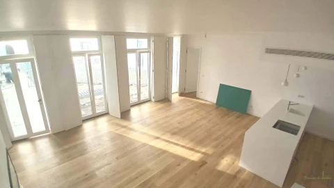 Apartamento T3 para Venda em Santa Maria Maior