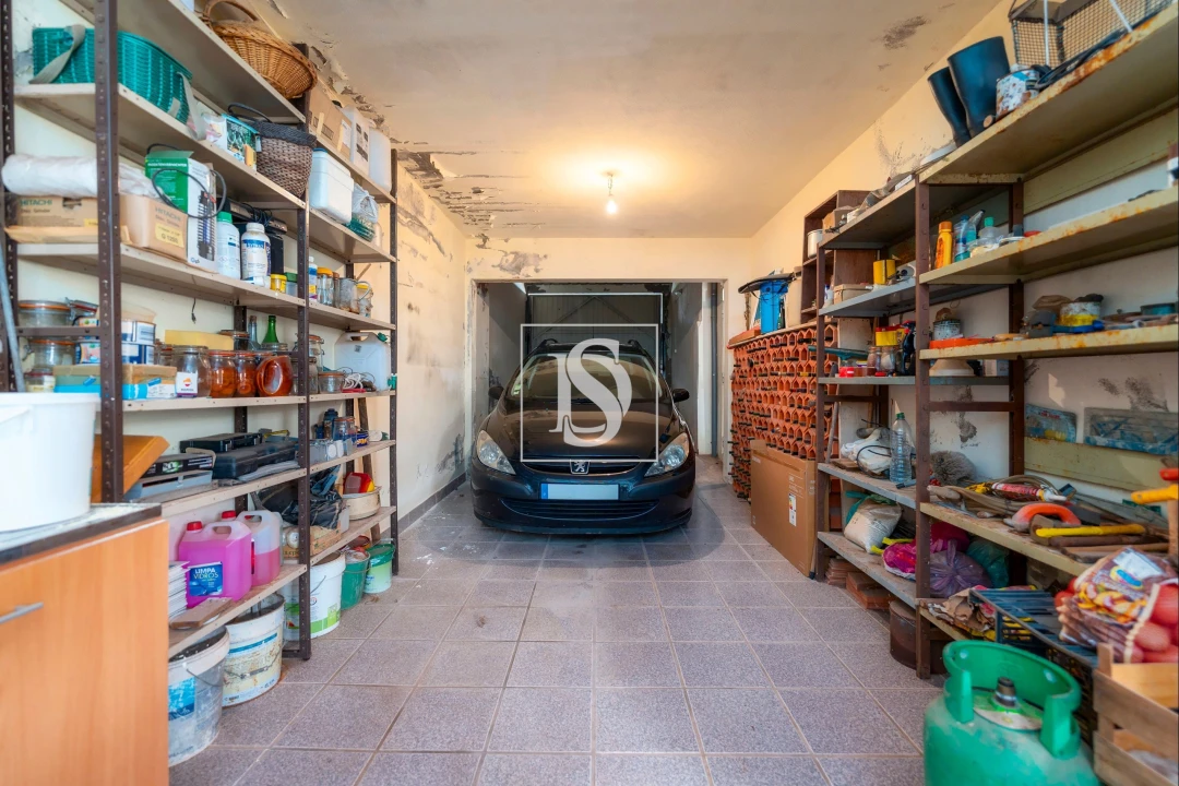 Moradia T3 para Venda em Alte Foto 30