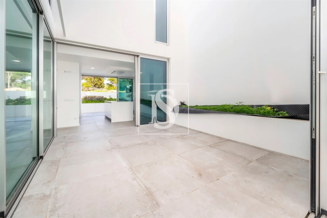 Moradia T3 para Venda em Almancil Foto 17