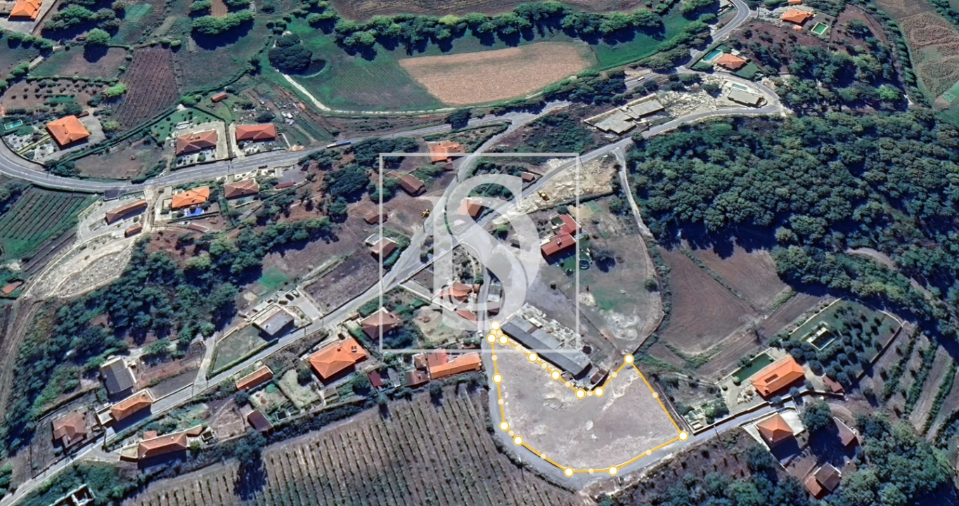 Terreno para Venda em Canedo de Basto e Corgo Foto 10