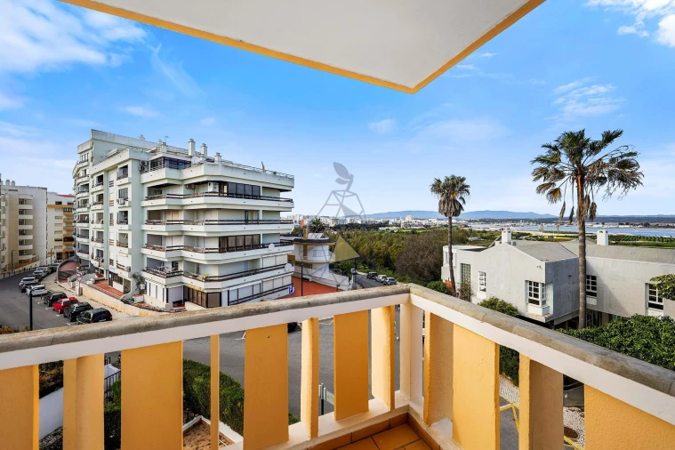 Apartamento T1 para Venda em Portimão Foto 31