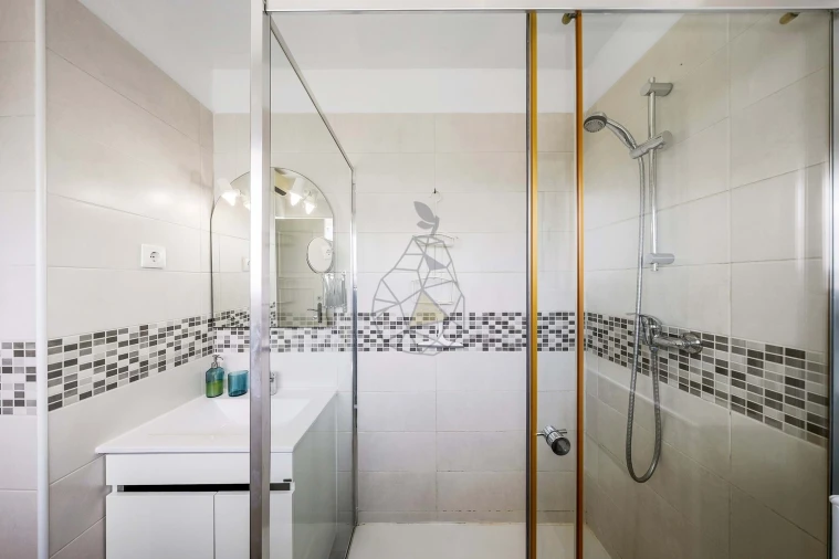 Apartamento T1 para Venda em Portimão Foto 22