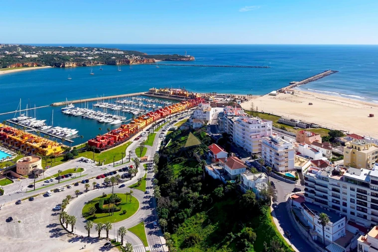 Apartamento T1 para Venda em Portimão Foto 64