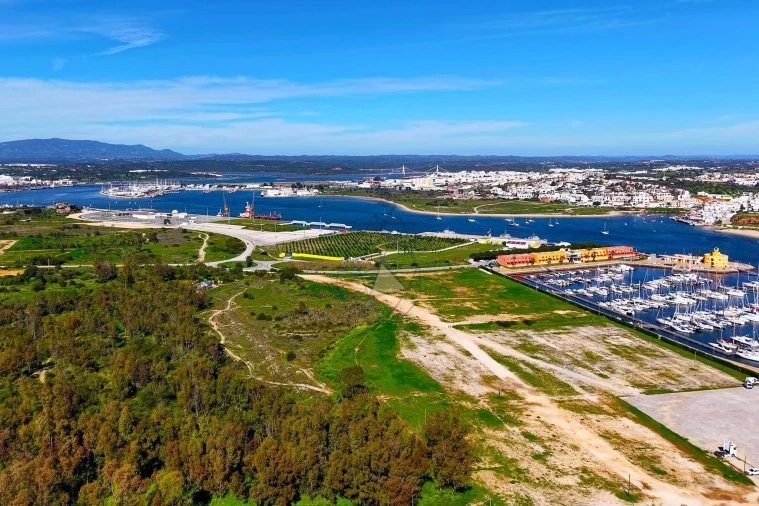 Apartamento T1 para Venda em Portimão Foto 32