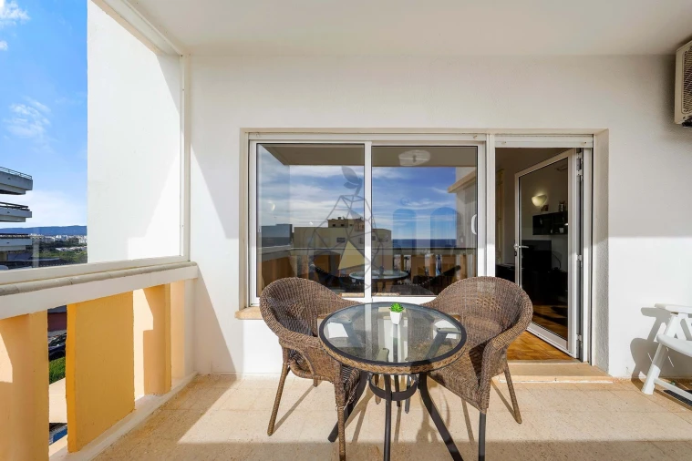 Apartamento T1 para Venda em Portimão Foto 11