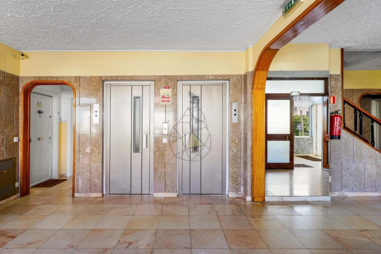 Apartamento T1 para Venda em Portimão Foto 42