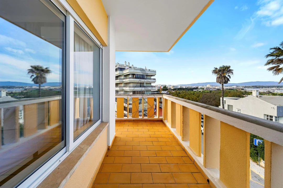 Apartamento T1 para Venda em Portimão Foto 30