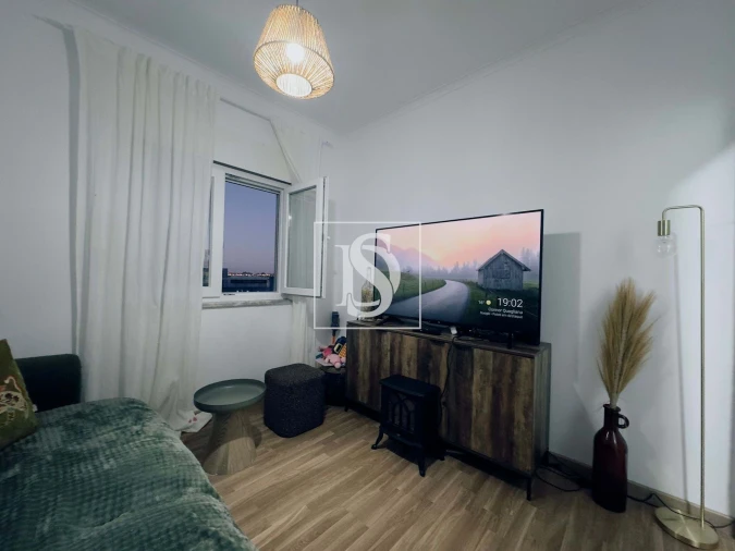 Apartamento T2 para Venda em Gaio-Rosário e Sarilhos Pequenos Foto 4