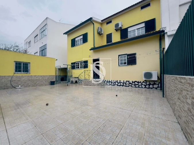 Moradia T5 para Venda em Pinhal Novo Foto 73