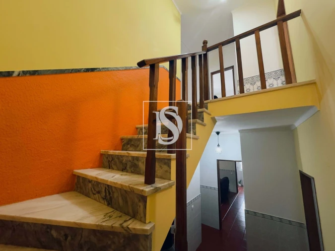 Moradia T5 para Venda em Pinhal Novo Foto 29