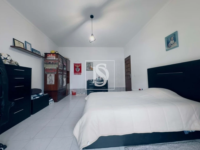 Moradia T5 para Venda em Pinhal Novo Foto 38