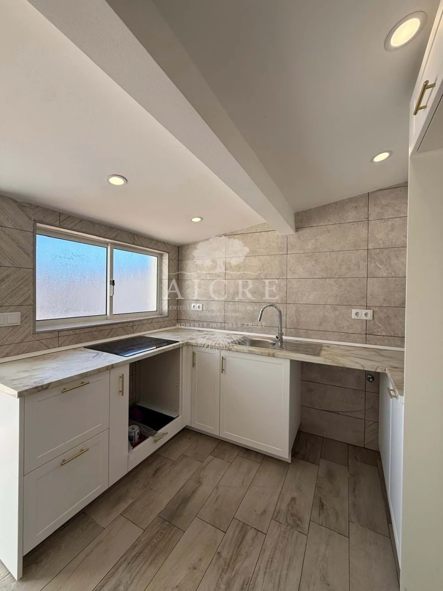 Moradia T2 para Venda em Selmes Foto 1