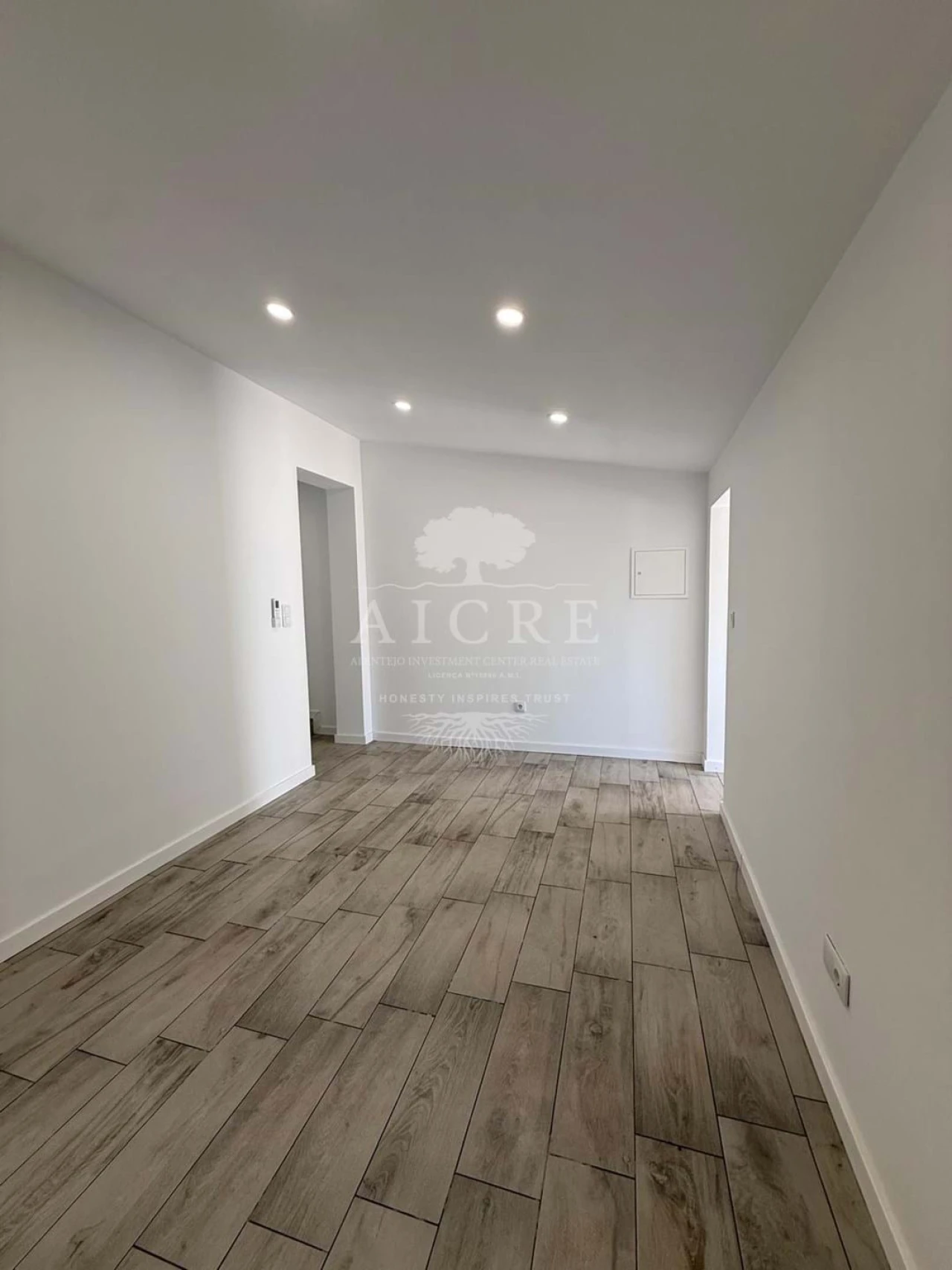 Moradia T2 para Venda em Selmes Foto 13