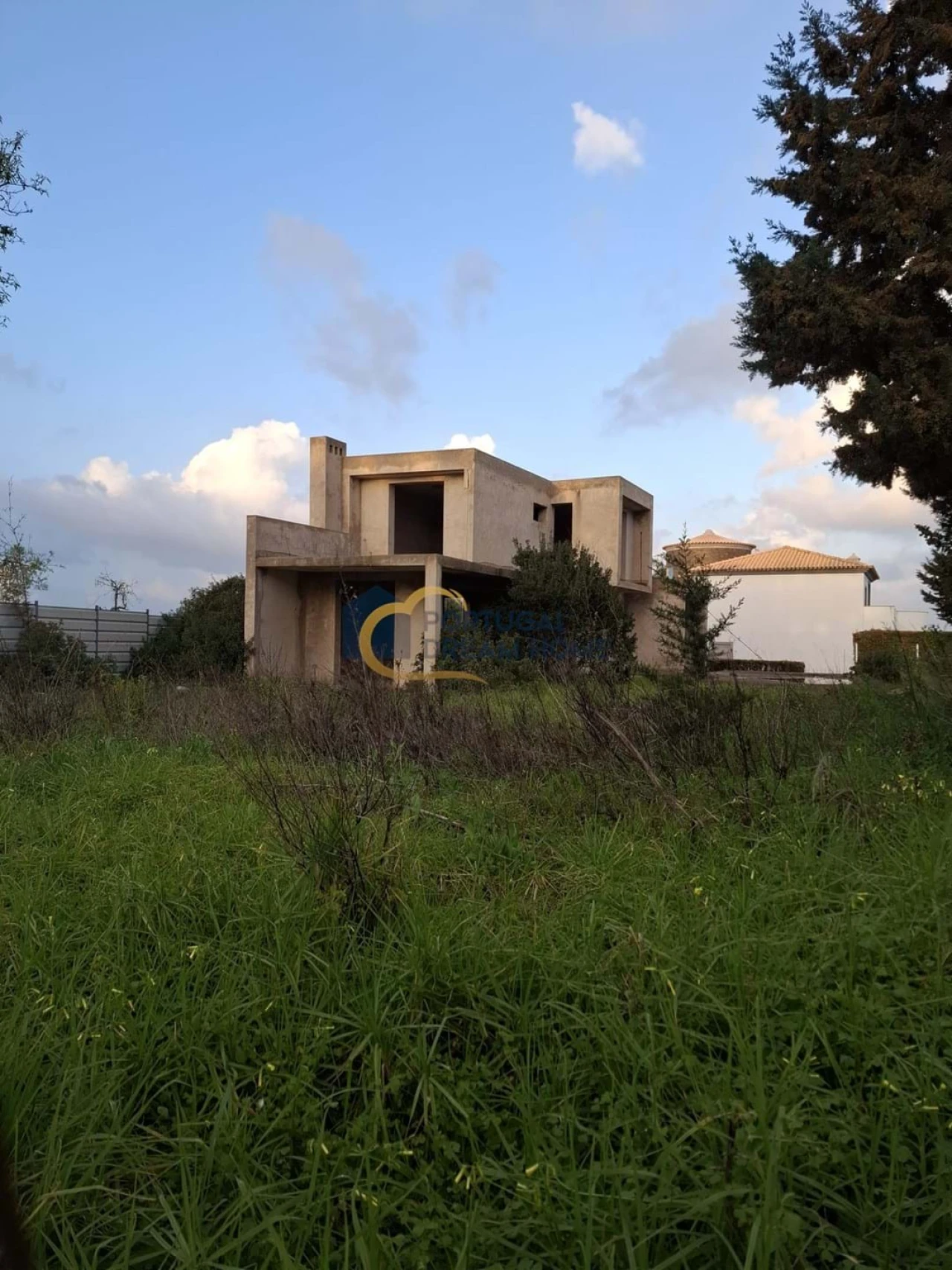 Terreno para Venda em Albufeira e Olhos de Água Foto 1