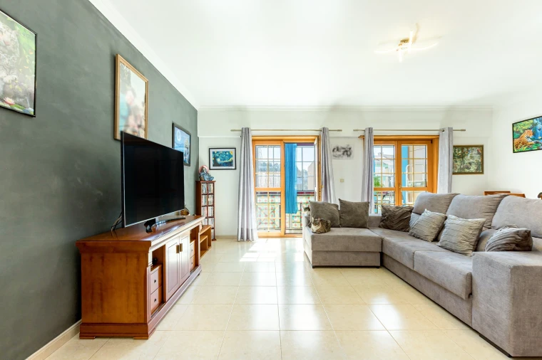 Apartamento T3 para Venda em Vialonga Foto 2