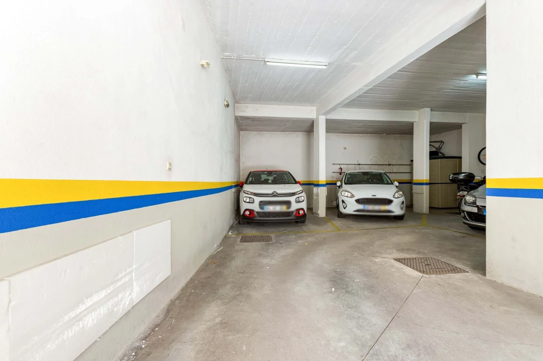 Apartamento T3 para Venda em Vialonga Foto 20