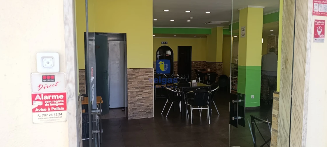 Negócio para Trespasse em Rio de Mouro Foto 7