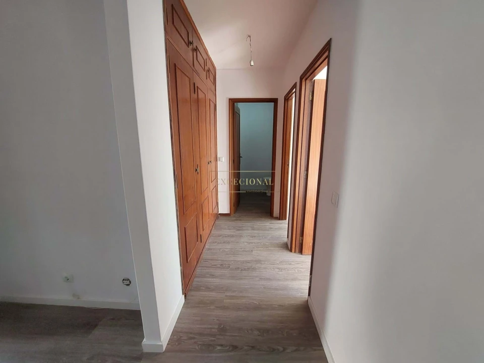 Apartamento T2 para Venda em Bem Viver Foto 14