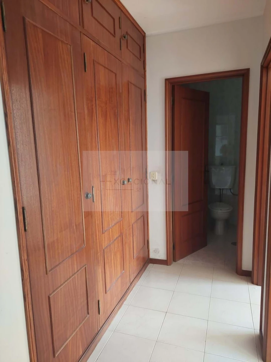 Apartamento T2 para Venda em Bem Viver Foto 14