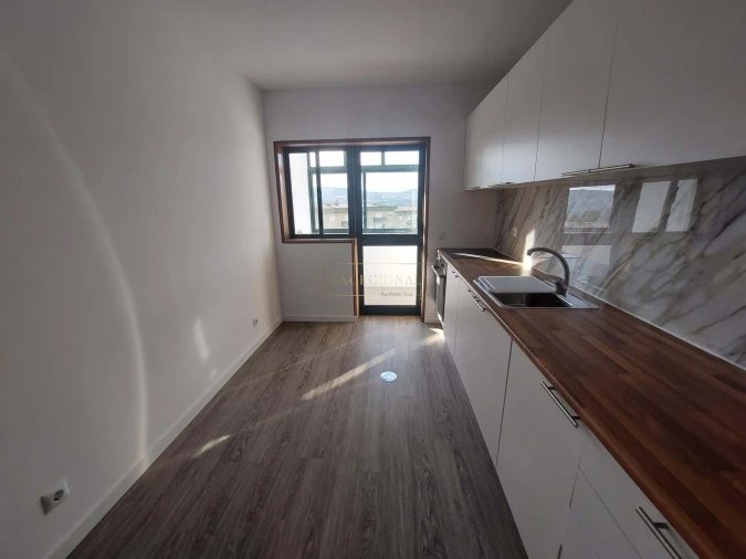 Apartamento T2 para Venda em Bem Viver Foto 2