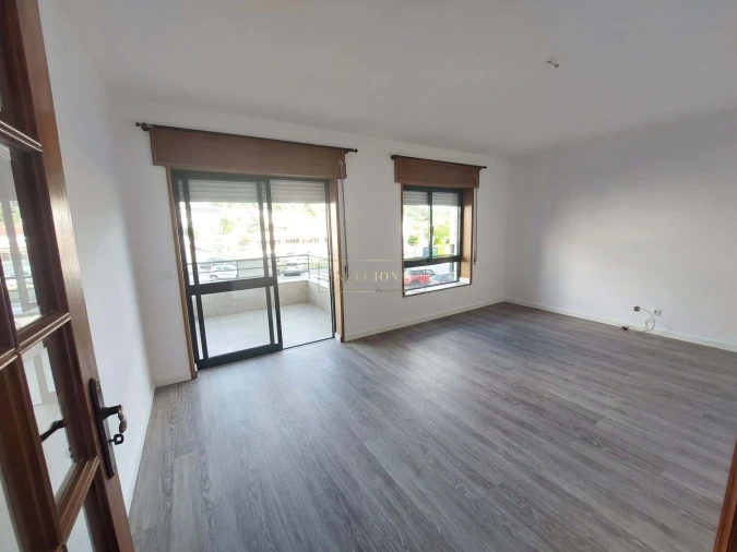 Apartamento T2 para Venda em Bem Viver Foto 8