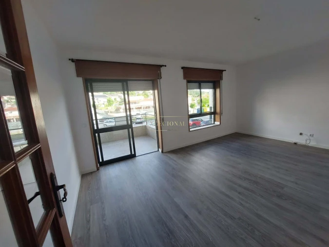 Apartamento T2 para Venda em Bem Viver Foto 9