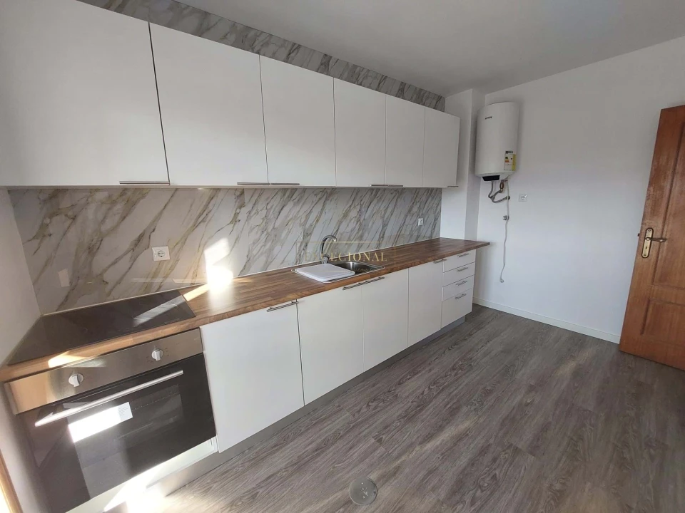Apartamento T2 para Venda em Bem Viver Foto 3