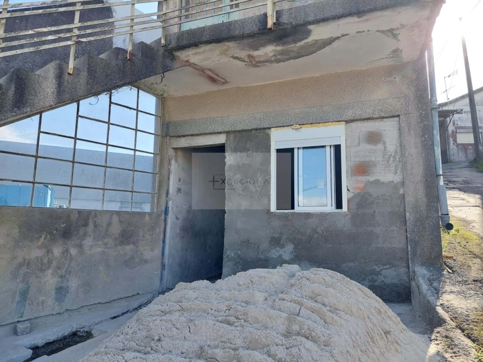 Apartamento T2 para Venda em Santa Marinha e São Pedro da Afurada Foto 1