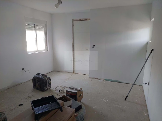 Apartamento T2 para Venda em Santa Marinha e São Pedro da Afurada Foto 4