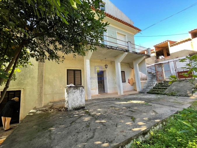 Moradia T4 para Venda em Loule (São Clemente)