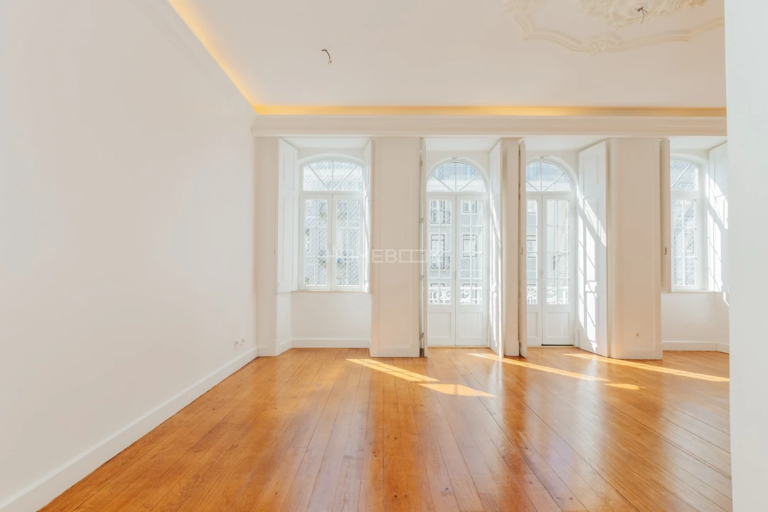 Apartamento T5 para Venda em Arroios Foto 5