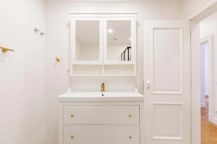 Apartamento T5 para Venda em Arroios Foto 23