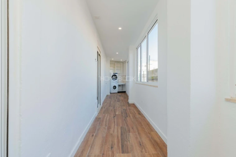 Apartamento T5 para Venda em Arroios Foto 38