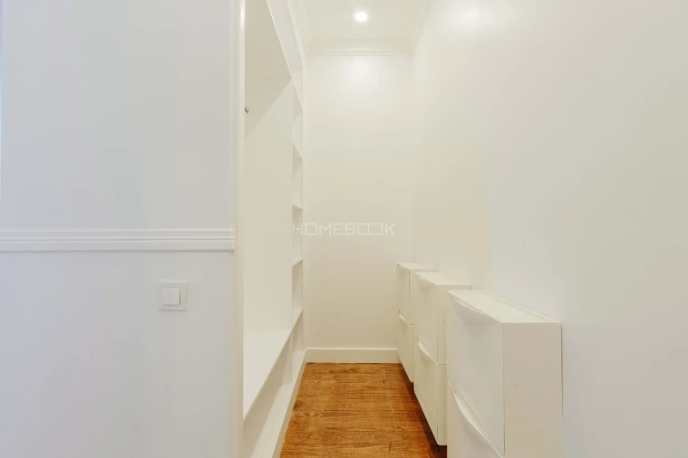 Apartamento T5 para Venda em Arroios Foto 32