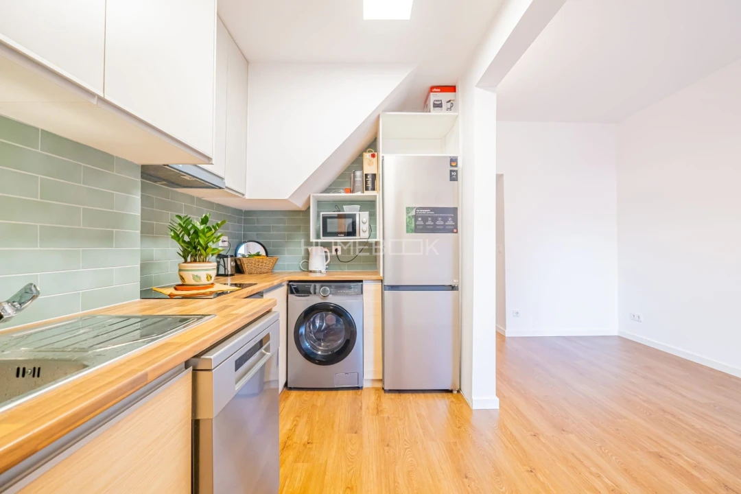 Apartamento T3 para Venda em Beato Foto 1
