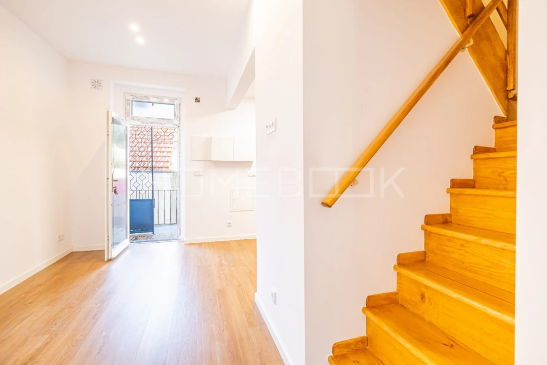 Apartamento T3 para Venda em Beato Foto 11