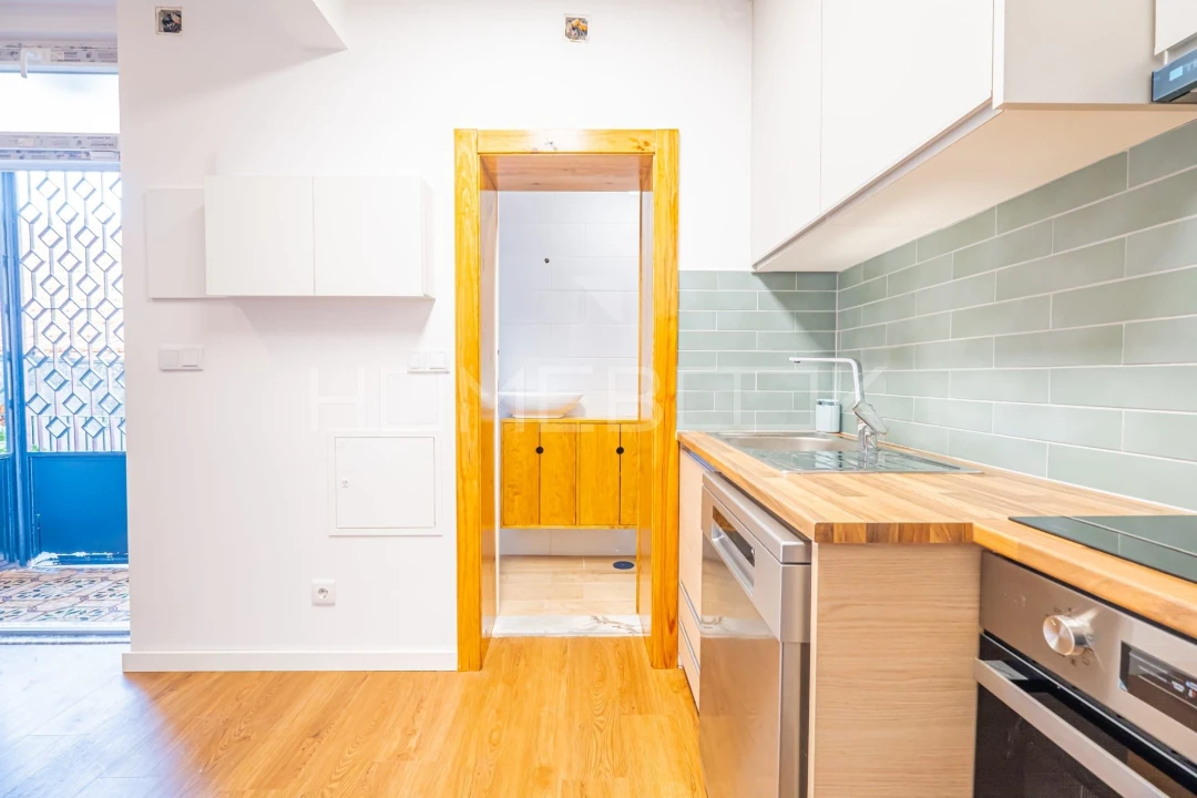 Apartamento T3 para Venda em Beato Foto 14