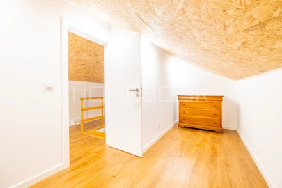 Apartamento T3 para Venda em Beato