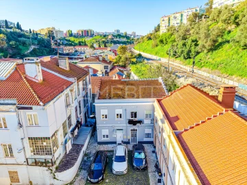 Apartamento T3 para Venda em Beato