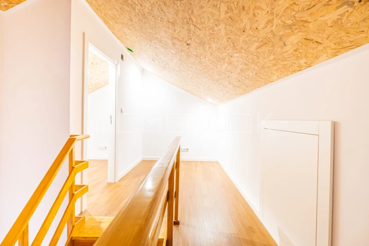 Apartamento T3 para Venda em Beato Foto 5