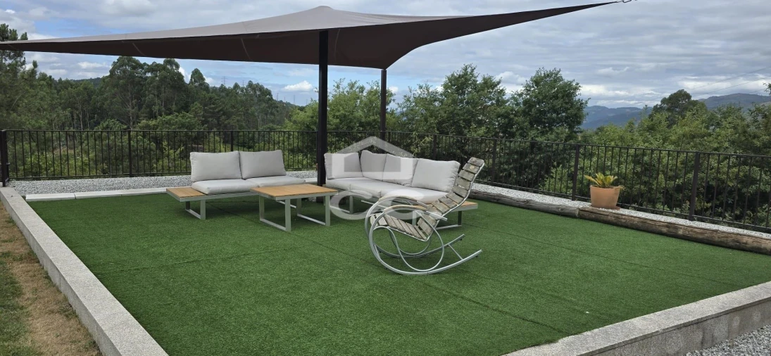 Moradia T2 para Venda em Tabuaças Foto 17