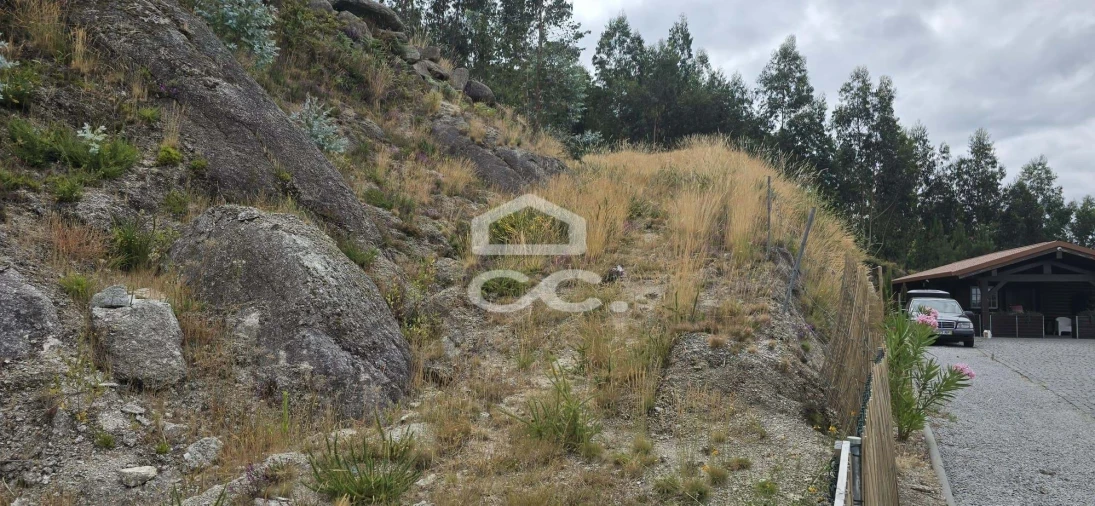 Moradia T2 para Venda em Tabuaças Foto 34