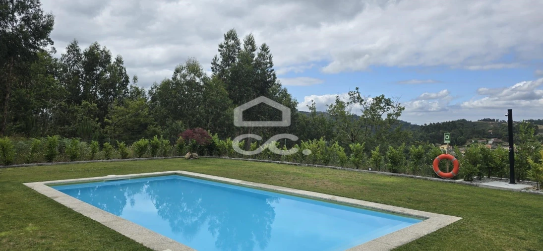 Moradia T2 para Venda em Tabuaças Foto 16