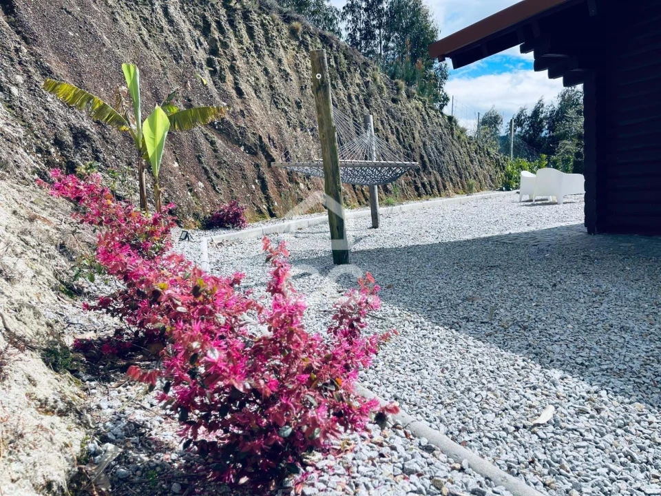 Moradia T2 para Venda em Tabuaças Foto 11