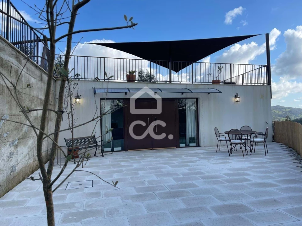 Moradia T2 para Venda em Tabuaças Foto 18