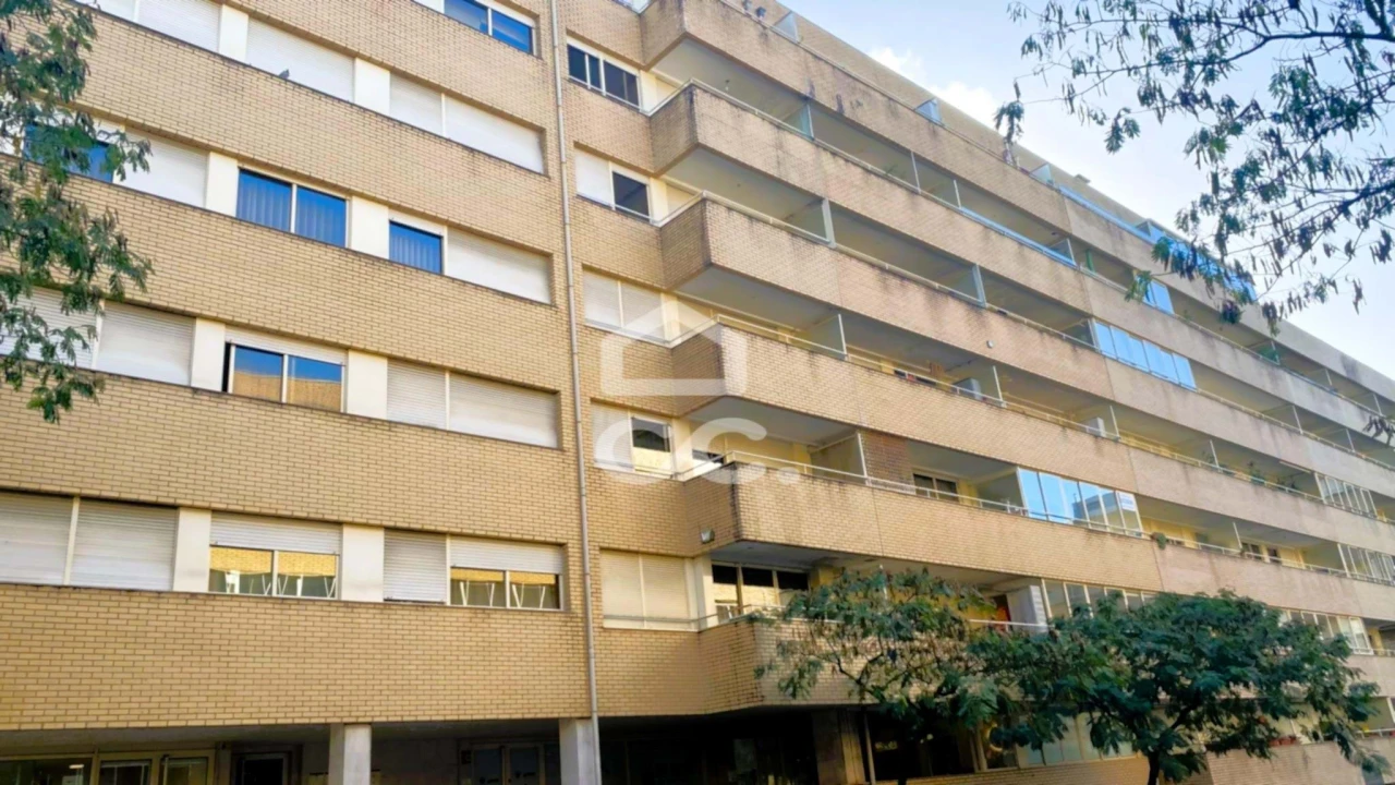 Apartamento T1 para Venda em Braga (Maximinos, Sé e Cividade) Foto 4