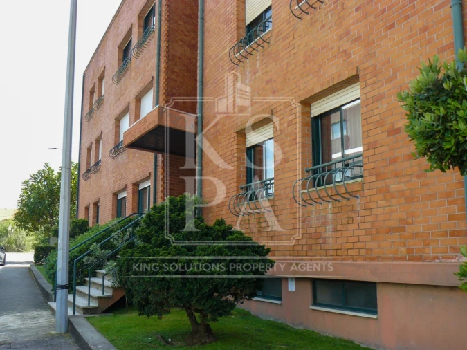 Apartamento T2 para Arrendamento em Gulpilhares e Valadares