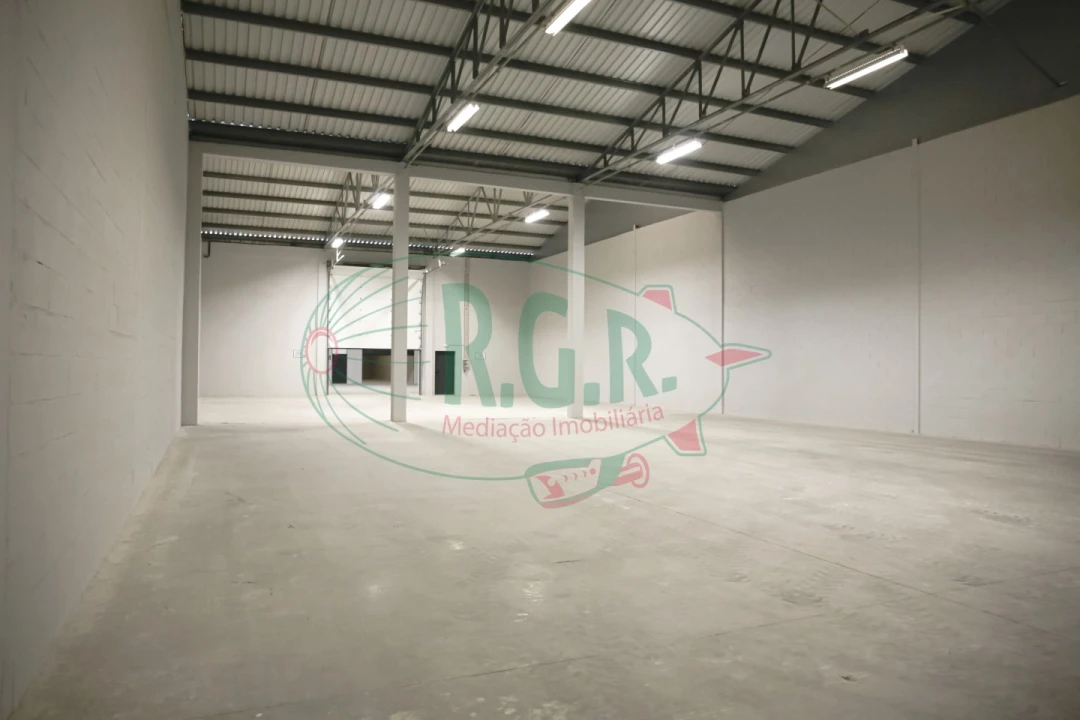 Armazém para Arrendamento em Fânzeres e São Pedro da Cova Foto 20