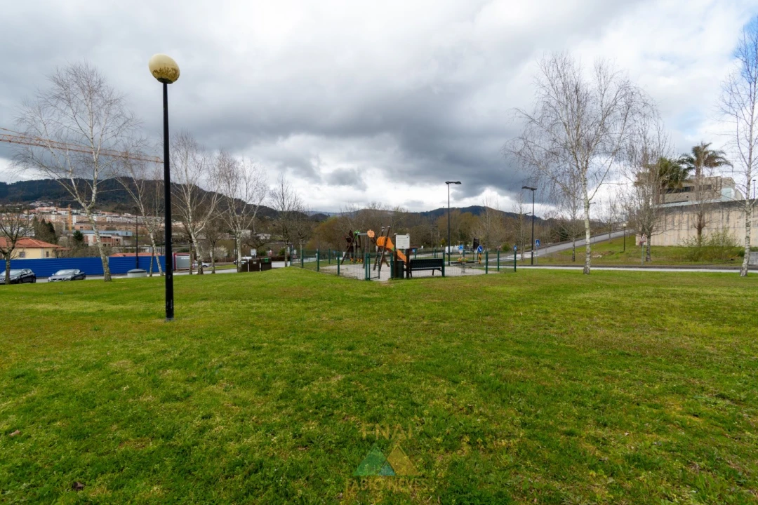 Apartamento T1 para Venda em Arcos de Valdevez (São Paio) e Giela Foto 11