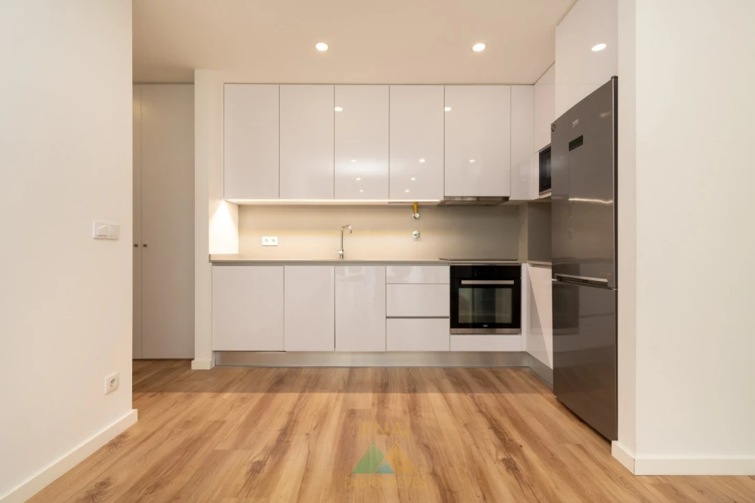 Apartamento T1 para Venda em Arcos de Valdevez (São Paio) e Giela Foto 3